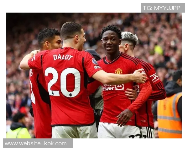 天空体育报道曼联冬季引援可能性低夏季目标若提前或将引进 天空体育报道曼联冬季引援可能性低夏季目标若提前或将引进