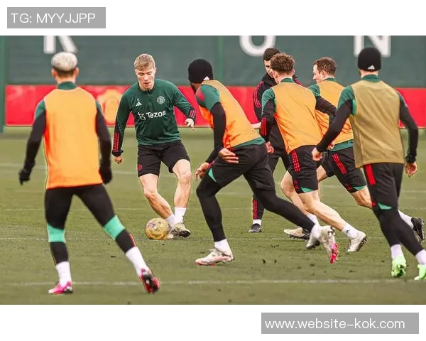 曼联官博惊喜发布神秘事件中国结闪现梦剧场引发热议